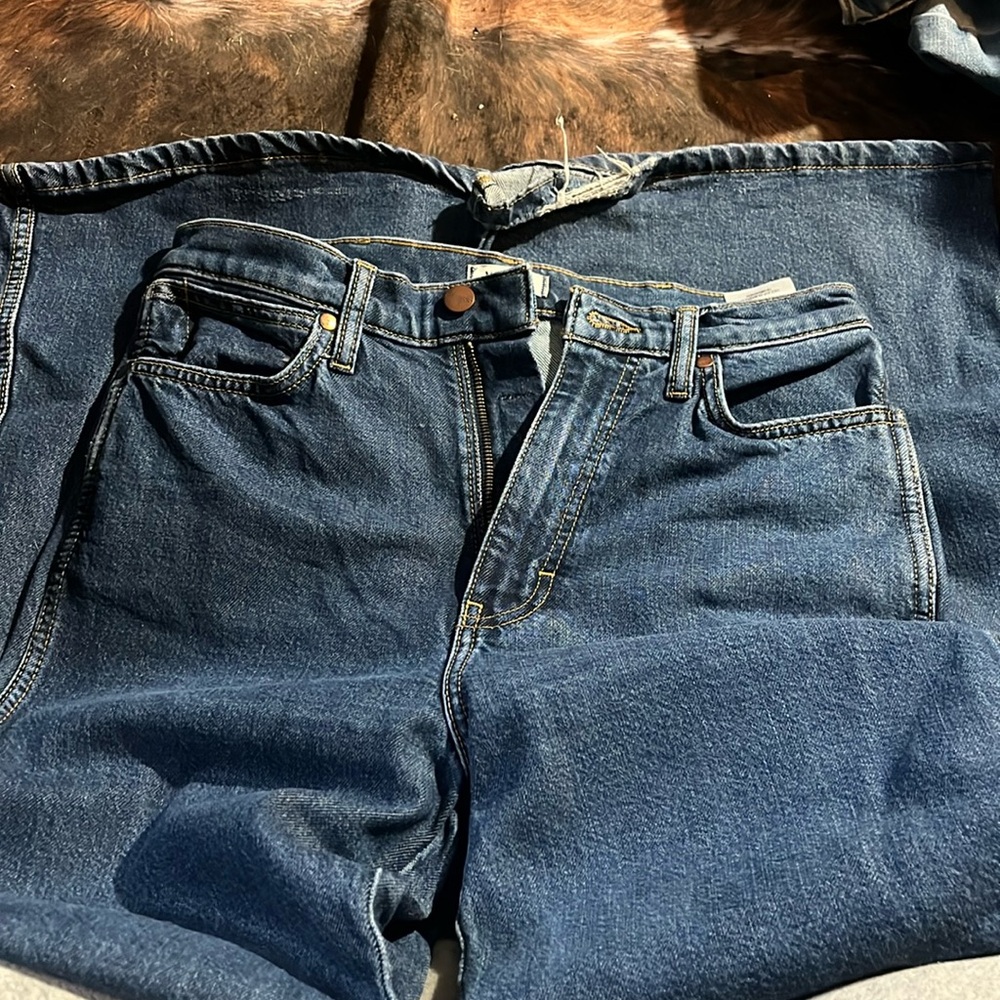 Wide leg wrangler dark jeans